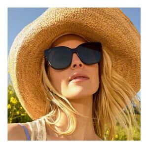 Diff Gia Black Sunglasses - BK-GR121
